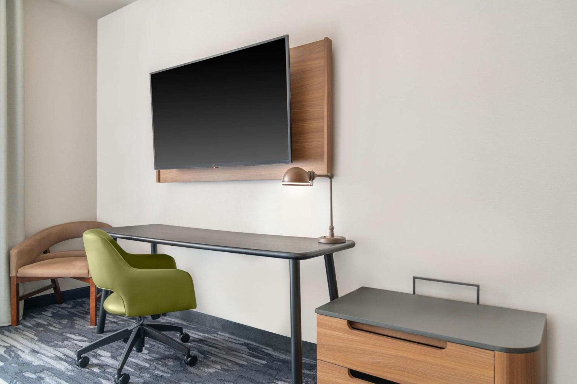 Fairfield By Marriott Inn & Suites Kansas City At The Legends Bagian luar foto