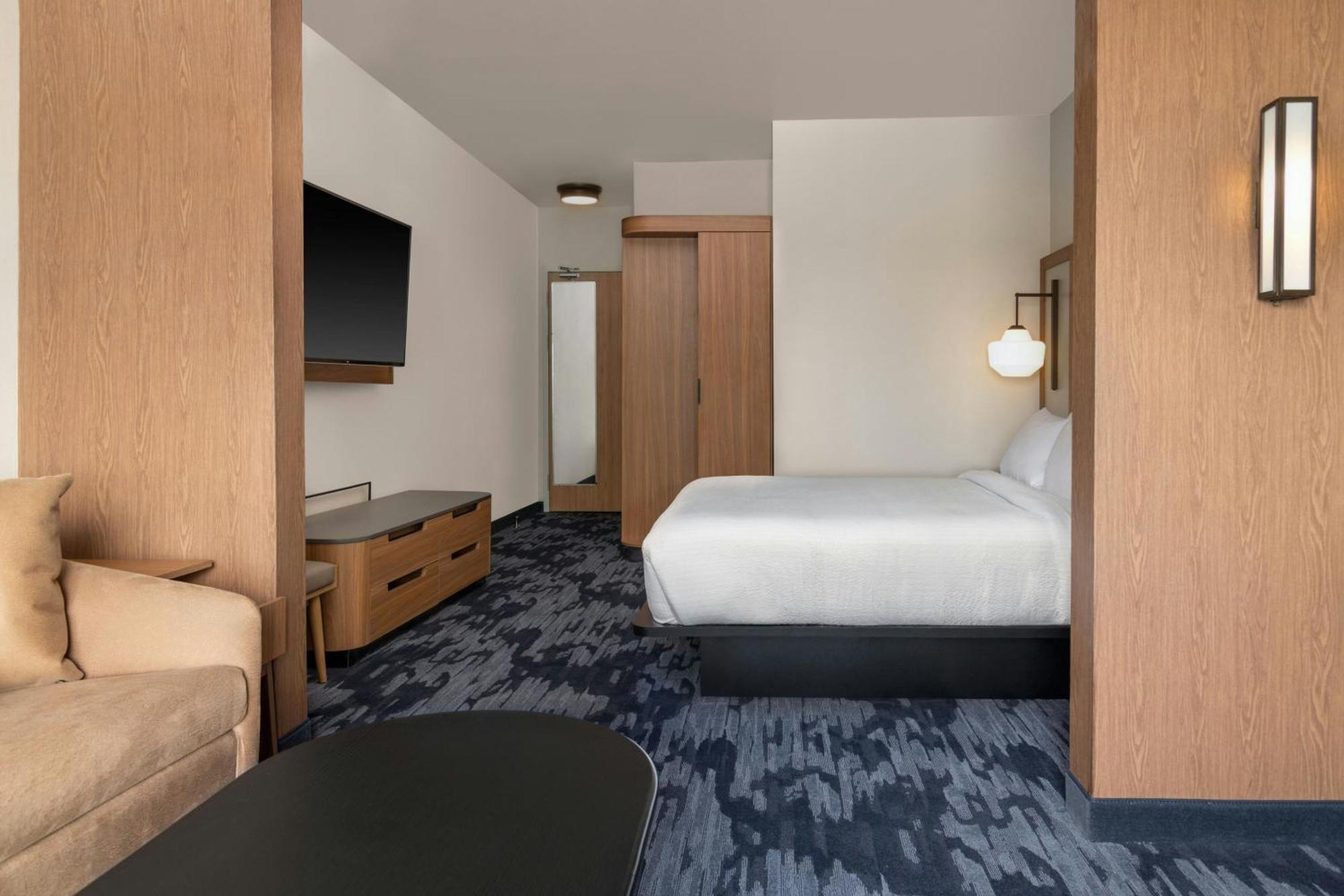 Fairfield By Marriott Inn & Suites Kansas City At The Legends Bagian luar foto